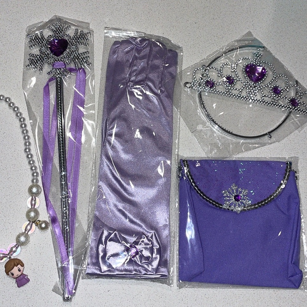 Girls princess dress up set of 5 NEW
